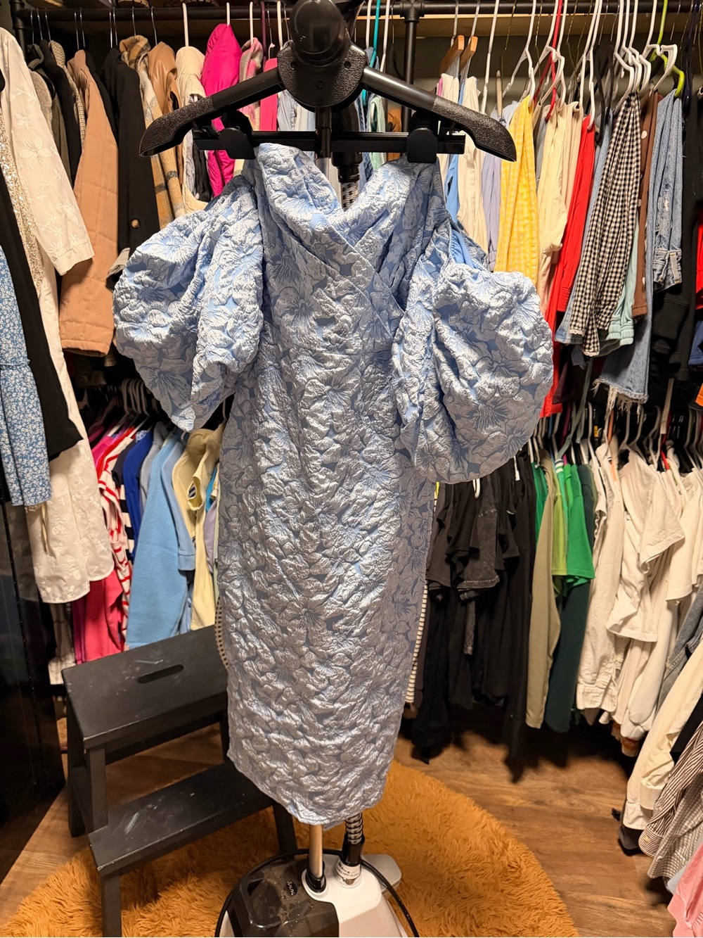 Textured Puff-Sleeve Midi Dress in Light Blue
